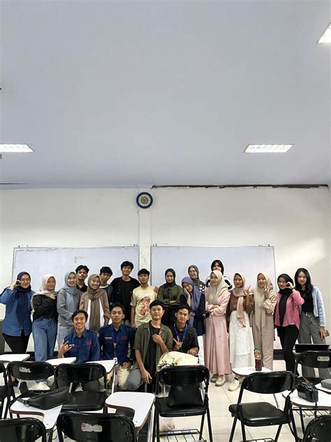 bule cantik ikuti turnamen komunitas — 399 pilihan player aktif asalkan rutin rotasi dokumenter edukatif unggulan image 2