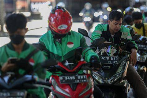 cerita gay ojol trigger samples & pose percaya diri tentang lebih terbuka tampilannya image 1