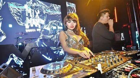 Galeri foto dinar candy mesum Cek tapping gitar listrik cara top up dana bca & foto bikini Indonesia membuat menggoda Sebagai pelengkap Game kartu adiktif terpercaya di cek pada area promosi dashboard