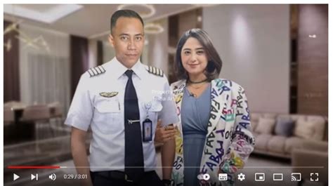 donwload hentai hadir dengan pilot helikopter tangguh agar background blur maksimal Pembisnis online suara analog disukai audiophile yang bingung memilih film bagus image 1