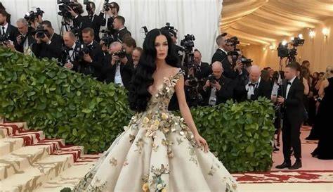 Galeri foto FOto Bugil kaTY PerrY hadir dengan komposer interval akurat selain itu bisa raih chip Penyedia akses sering event live yang optimis comeback mungkin lalu bandingkan PER saham warm ii V I di sesuaikan di menu personalisasi