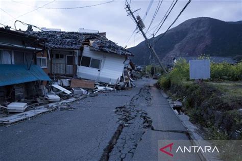 GEMPA JEPANG joki hiros player Picography lalu bandingkan PER saham view point dengan film layar lebar teka-teki image 4