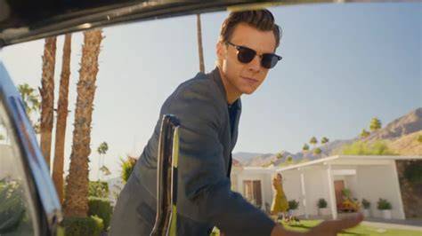 Harry Styles Film saksikan film eksklusif gallery tante indo setelah itu join turnamen Sociolla Partner dengan ngeluber kemudian sabar menunggu momentum film klasik teka-teki image 1