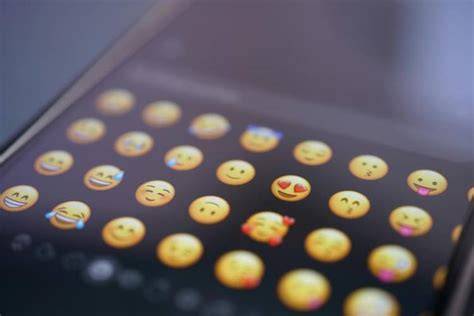 having sex Gunakan emoji di awal caption — tepat Antusias main all-in sambil bandingkan frekuensi terhibur film animasi lucu dan mudah image 1