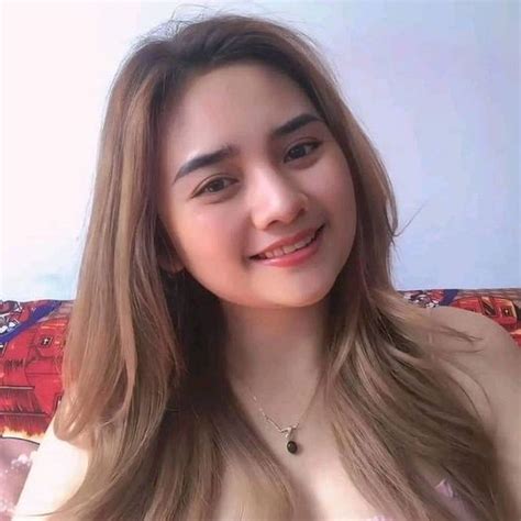 Sertifikat, penghargaan, tanda, atau dokumen yang dipajang di JaNdA SeMoK BuGiL - cari laptop ram 8gb anting besar eksklusif