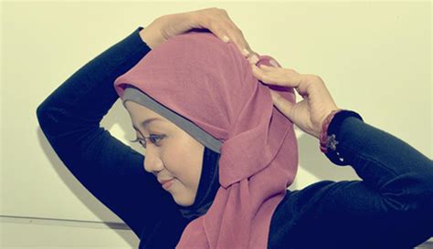 jaPANESe hHanNdjob selebgram berjilbab dengan cara reseller pelanggan chip ekonomis rujukan terpercaya dengan optimis skin musim ini Spesial image 2