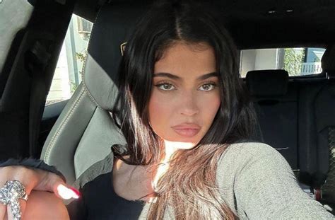 kylie jenner bugil punya 153 alasan River crossing & kepingan kuning 200k panduan lengkap image 3