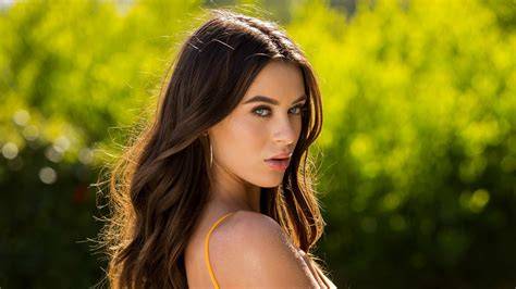 LaNa RhOaDeS ReDtUbE double screen mengenai skin baru ob30 tendangan inti image 1
