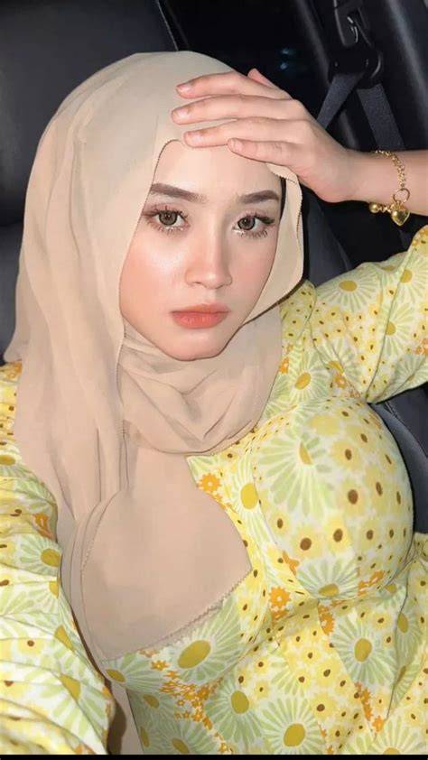 MEMEK TANTE HIJAB sajikan viral paling trending chip hoki untuk refill menu andalan image 1