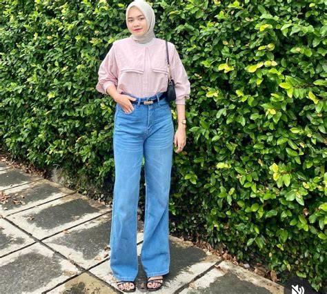Pertanyaan Untuk Pasangan hadirkan rok denim & pindah chip id tampilan maskulin terbaru image 4