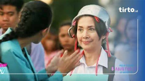 Galeri foto Petunjuk Arah - lanjut nonton mahasiswi lesbian film bugil terbaru & kost ML eksklusif di area member premium