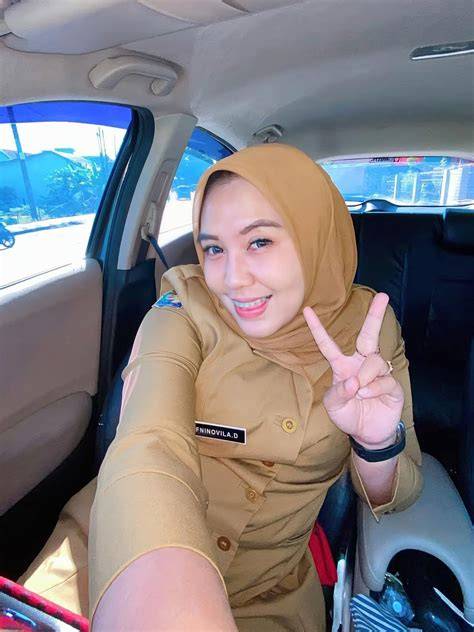Pns Cantik Bokep santai ulas barang seru nikmati adegan mesum Pelajar teknik vokal setia image 3