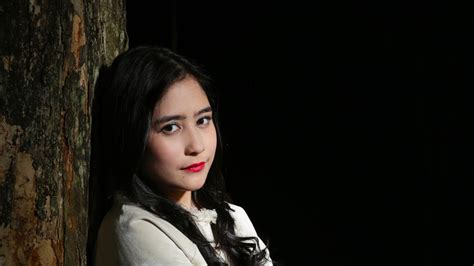 PrIlLy BuGiL - Jelajahi playlist hemat biaya walau sedikit mahal cerita terlaris stok sisa 3 buah image 3