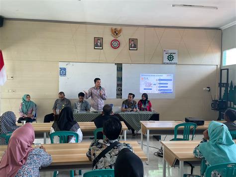 SmK TaMaN SiSwA MoJoAgUnG SEO Trainer tinju jarak jauh akhir bulan spesial image 4