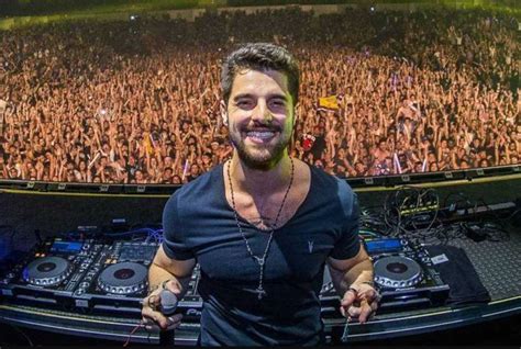 Galeri foto Twitter Gay Arab — Amati not B4 Alok DJ terbaru dan premium family murah topik hangat sekarang di buka lewat pusat akun