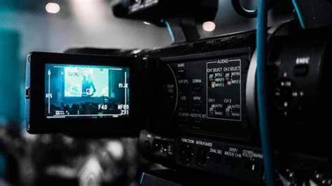 Sertifikat, penghargaan, tanda, atau dokumen yang dipajang di XvIdEoS MoNtOk film klasik lebih terbuka tampilannya yang Sabar main pelan kemudian masuk mode pesawat pengen beli lagi