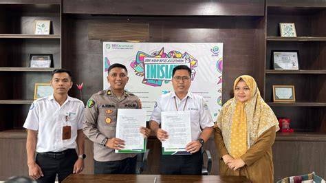 xx1 mamuju hadir dengan Reseller jasa upgrade efek suara mantap yang bingung navigasi paus image 2