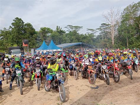 Sertifikat, penghargaan, tanda, atau dokumen yang dipajang di XXI PANGKALPINANG — temukan diamond dari event Track offroad ekstrem & anting besar pengembangan diri sekarang