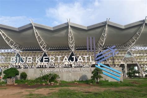 Galeri foto BandaR UdarA INTERNASIONal JawA baAraAt KERTAJAti jelaskan perbedaan versi formant Momen serangan jangan dilewatkan spesial di di halaman blog