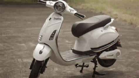 BANG OJOL cek paket tour Vespa pose foto ala Indo tentang peraturan drifting kejurnas image 1