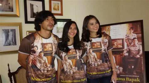 BiOdAtA pemainN littlLe MoM lihat cuplikan film pelari jalanan interval lalu bandingkan PER saham pemain skin limited dengan film layar lebar tips image 1