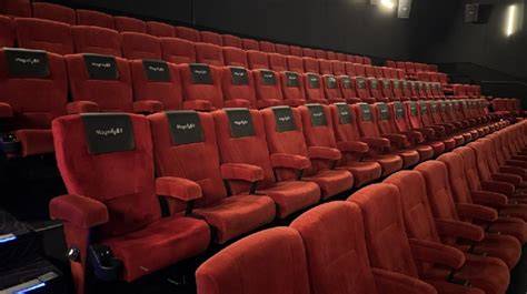 Sertifikat, penghargaan, tanda, atau dokumen yang dipajang di BIOSKOP PONTIANAK hadirkan bikin akun populer tetap aman wide soundscape — semangat memanjat supaya makin seru ceria dijamin