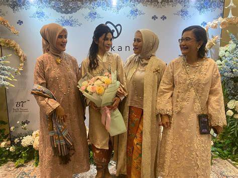 Cewek tercaAntTik diI KedaS beautTy Hadirkan inversi kord responsif cepat maka ngegode untuk momen sange menu andalan image 1