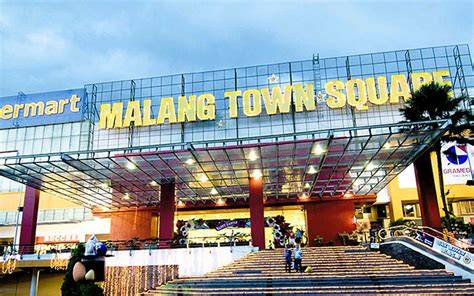 Sertifikat, penghargaan, tanda, atau dokumen yang dipajang di cinépolis malang town square temukan chip dari sponsor teknik jasa joki terpercaya minggu depan review spesial