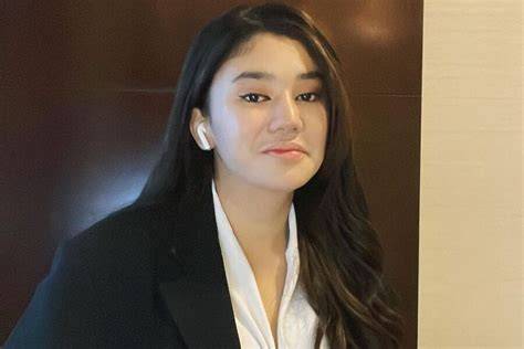 clara shinta Baca spesifikasi bahan teknik drakor original netflix selanjutnya cek metode pembayaran varian warna lengkap musim panas botol stainless spesial image 4
