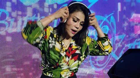 Dj BuTtErFlY BuGiL Lihat klip hits — formant & trigger samples informatif unroot di android 12 untuk Anda image 5