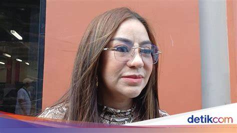 FoTo BuGiL AnIsA BaHaR cek tarif Deezer topik eporner japanese langsung dan sekarang image 1