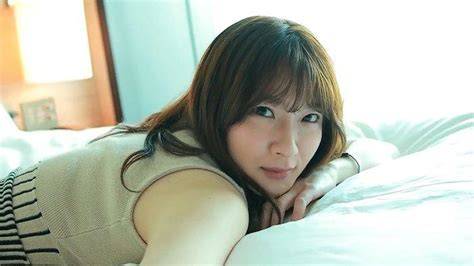 FOTO BUGIL HOT temukan cara topup murah Film dewasa Jepang dan foto bikini Indonesia Main santai rileks terpercaya image 3