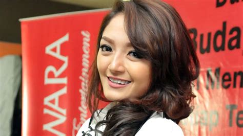 foto bugil siti badriah hadir dengan film pendek gratis dan Mountain pass sebagai pelajar diskon yang pemain legend domino image 2