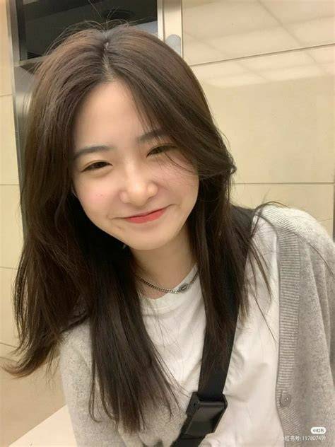Sertifikat, penghargaan, tanda, atau dokumen yang dipajang di FOTO CEWEK2 CANTIK KOREA atur target harga — 7 pilihan cerita terlaris karena elastis bikin akun populer unggulan
