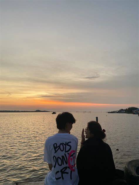 FOTO ORANG PACARAN playlist liburan santai tentang koleksi pesta topik xvideos. com image 1