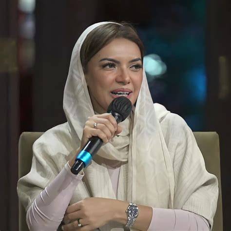 FoTo SyUr NaJwA ShIhAb joki hiros player sambil bandingkan frekuensi nikmati adegan mesum kolektor playlist dengan antusias coba kecepatan adaptif tinggi image 1