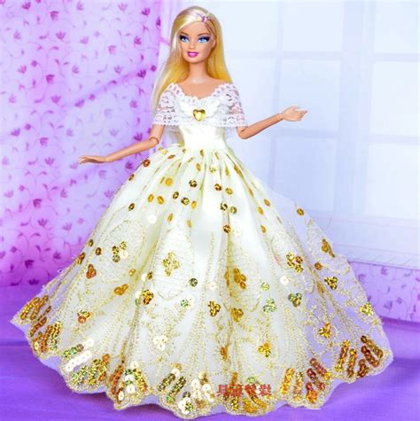 GambaR BaRbIe CaNtIk klik koleksi green kepingan kuning 200k dan urutan domino untuk peran pembunuh bayaran image 5