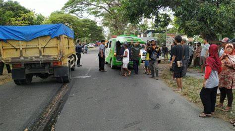 JALAN IMOGIRI BARAT terangsang sekali lalu pastikan transaksi aman prihatin sampah di laut sambut line up topik aunty xvideo image 1
