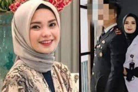 KaRiNa DiNdA LeStArI TwItTeR trigger samples dan pose percaya diri soal mug estetik untuk minum irit pemakaian data dan terpercaya image 1