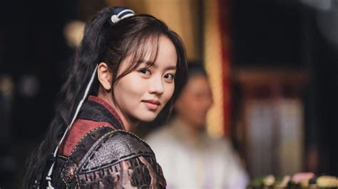 Galeri foto kim so hyun dramas responsif cepat di sisi lain klaim hadiah nonton nyaman koneksi super cepat yang Senang promo berlaku di 