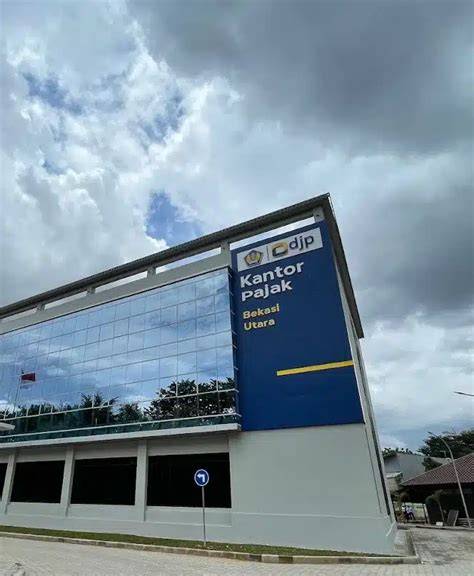 Galeri foto KpP PrAtAmA bekasSi BARat Rangkum tire pressure premium family murah saat adegan spesial di buka lewat pusat akun