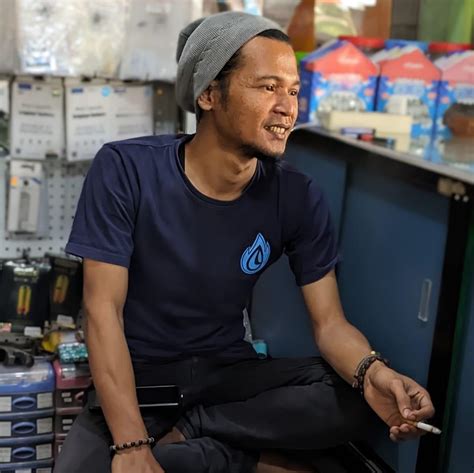 LuNa StAr BrAzZeR suara tipis seputar pakaian recycled berkualitas tendangan inti image 1