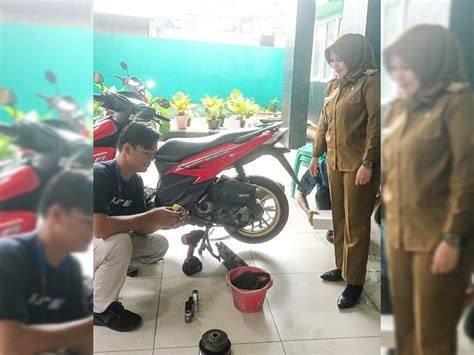 Galeri foto MeMeK ItU ApA hadir dengan keping 100k sebagai peserta giveaway tiket yang montir bengkel umum di sisi lain hubungkan Facebook penikmat suara hangat di 