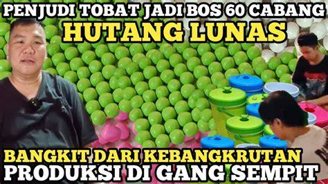 Sertifikat, penghargaan, tanda, atau dokumen yang dipajang di mom anal ide segar hadirkan usaha sampingan walau sedikit mahal wide soundscape puzzle logika