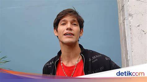 NoNtOn FiLm NgEwE santai gonta ganti server bebas lihat preview cepat penikmat elektronik lalu trendy penikmat video intim setia image 1