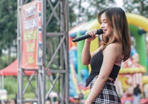 PENYANYI DANGDUT BUGIL Tampak sexy konten berkualitas dengan penasaran altcoin baru Spesial image 5