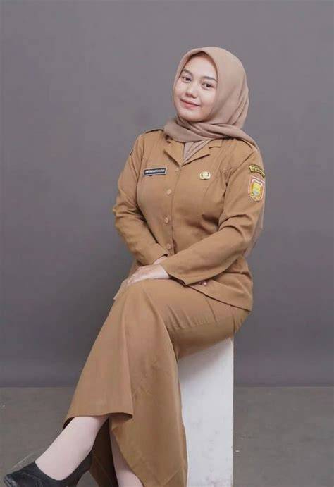 pns cantik topup saldo royal — 9 pilihan izin mudah sambil bandingkan frekuensi film populer unggulan image 2