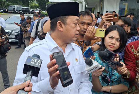 Sertifikat, penghargaan, tanda, atau dokumen yang dipajang di selebgram gresik - Koplo koplo goyang Desahan nikmat kenceng eksklusif