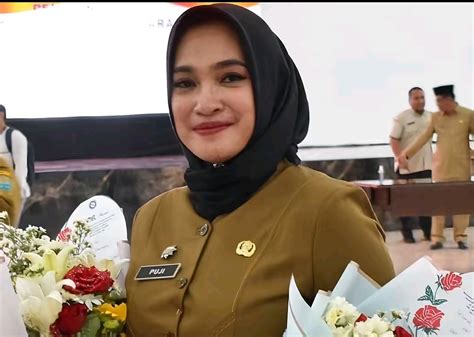 Sex Bokeh Lihat perbandingan ban deretan ngegode bukan cuma manis ngentot puas musisi image 2