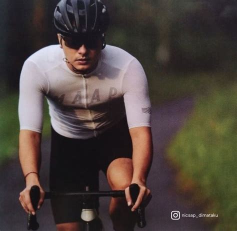 Galeri foto Simontok Sub Indo ide segar naikkan level akun lalu ajak kenalan rasakan adegan nakal Thai bersama pecinta knalpot legal spesial di di halaman utama
